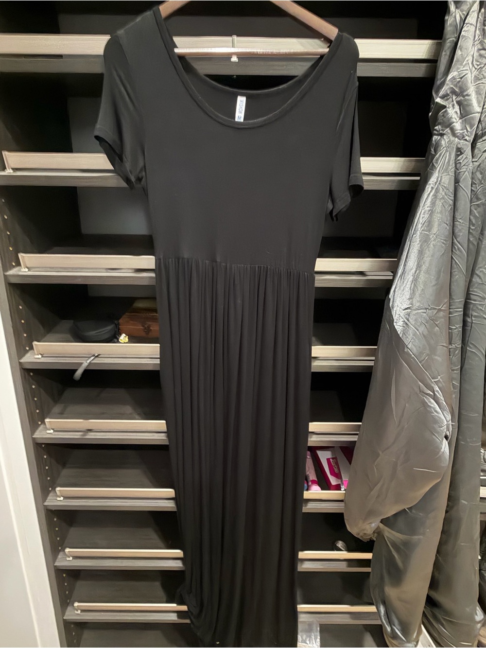 Women’s Black Short Sleeve Maxi Dress - Sleek Everyday Essential